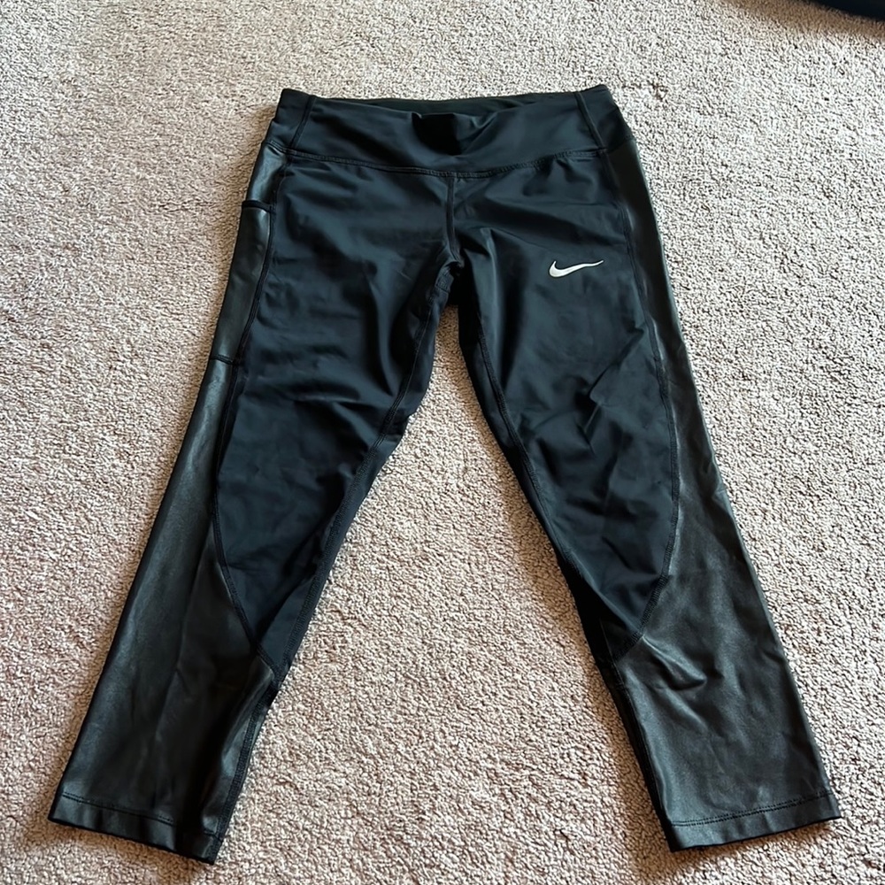 Nike leggings cropped